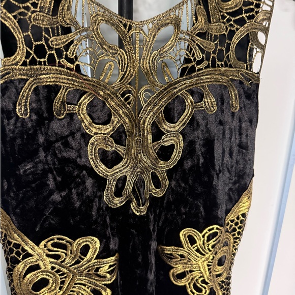 Vero Moda Black Dress with Gold Detailing - Picture 10 of 12